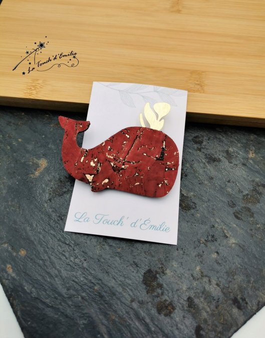 Broche Baleine Rouge Luxe