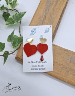 Puces Coeurs Asymétrique Rouge Intense
